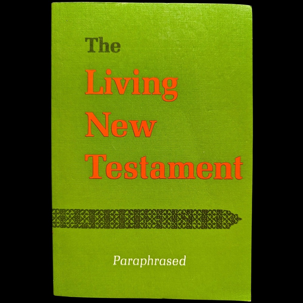 The Living New Testament Paraphrased Tyndale House 1974 Vintage Paperback TH395